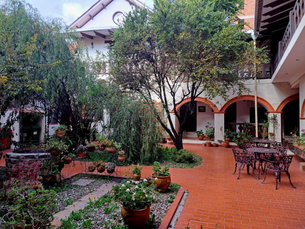 Hotel Santa Monica Potosi Exterior photo